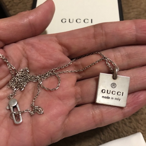 TODAY ONLY:GUCCI Sterling Silver Necklace - complete inclusion (box, card,pouch) - Picture 7 of 10